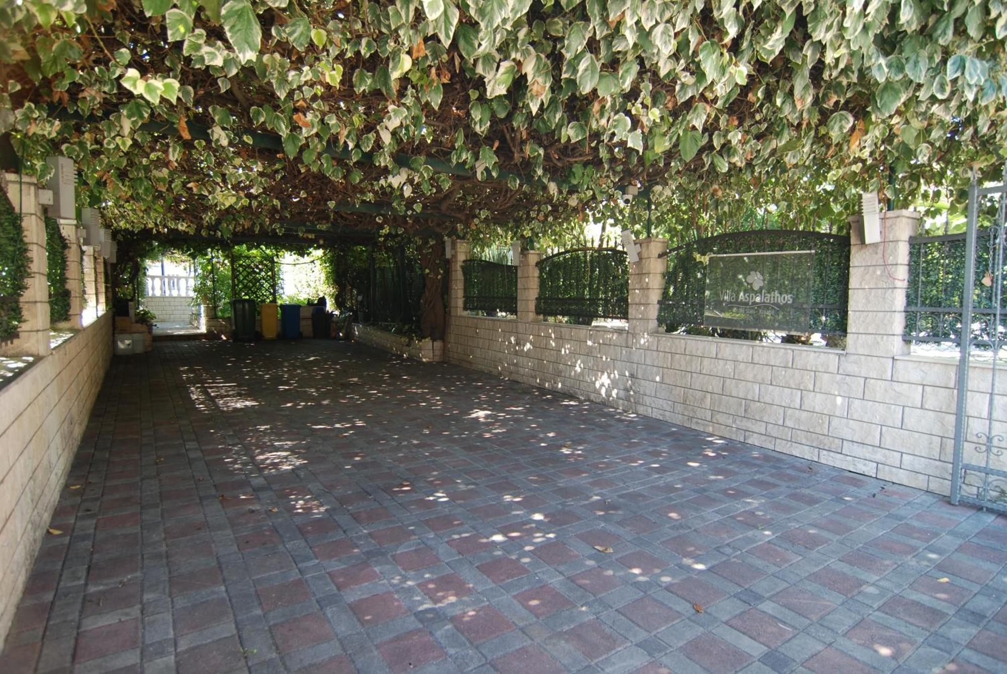 Villa Aspalathos Kastela Luaran gambar